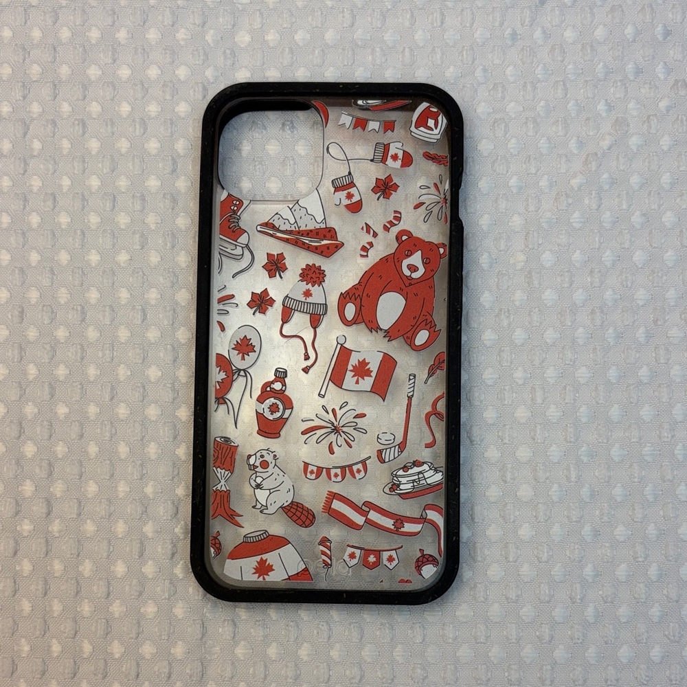 Pela 🇨🇦 iPhone 13 Oh Canada Case